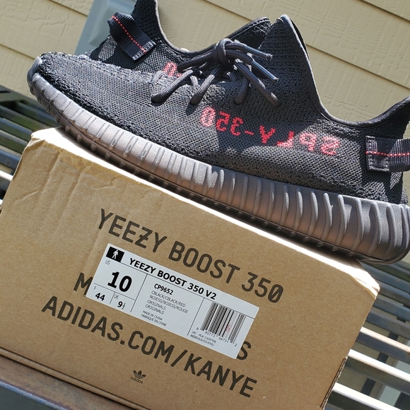Yeezy Boost 350 V2 Black-Red - Picture 3 of 7
